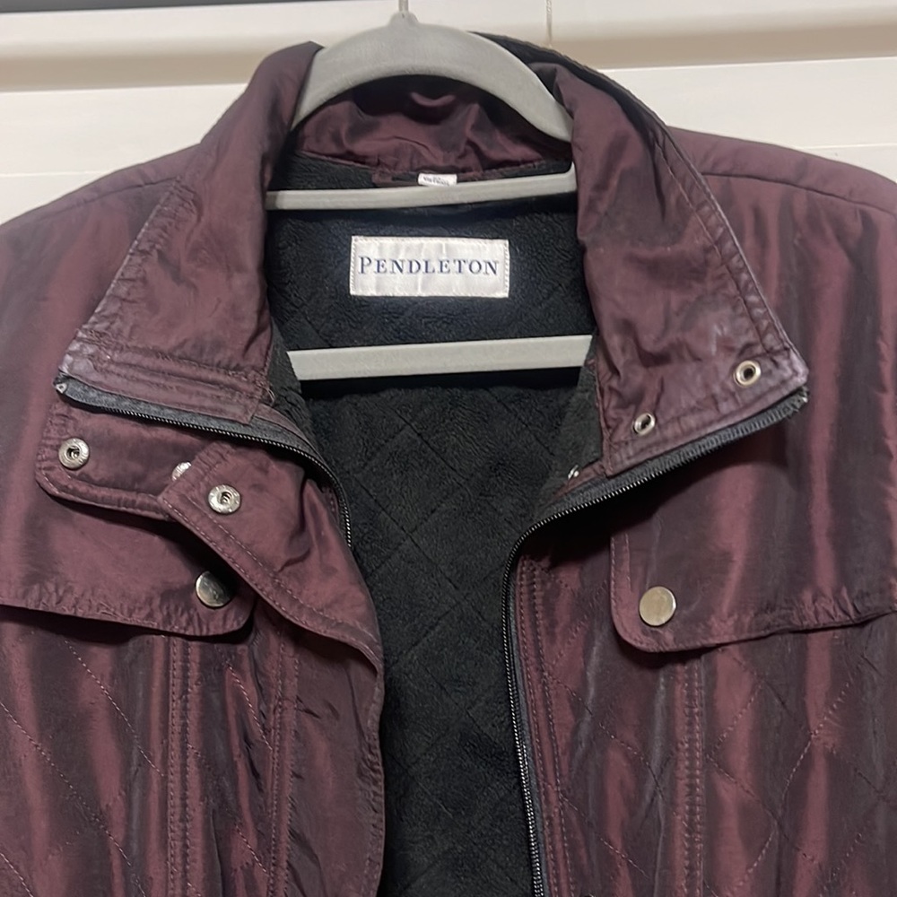 Pendleton Women’s Quilted Jacket - image 7